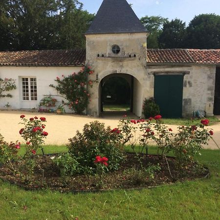Bed and Breakfast Le Logis Du Plessis Chaniers Zewnętrze zdjęcie