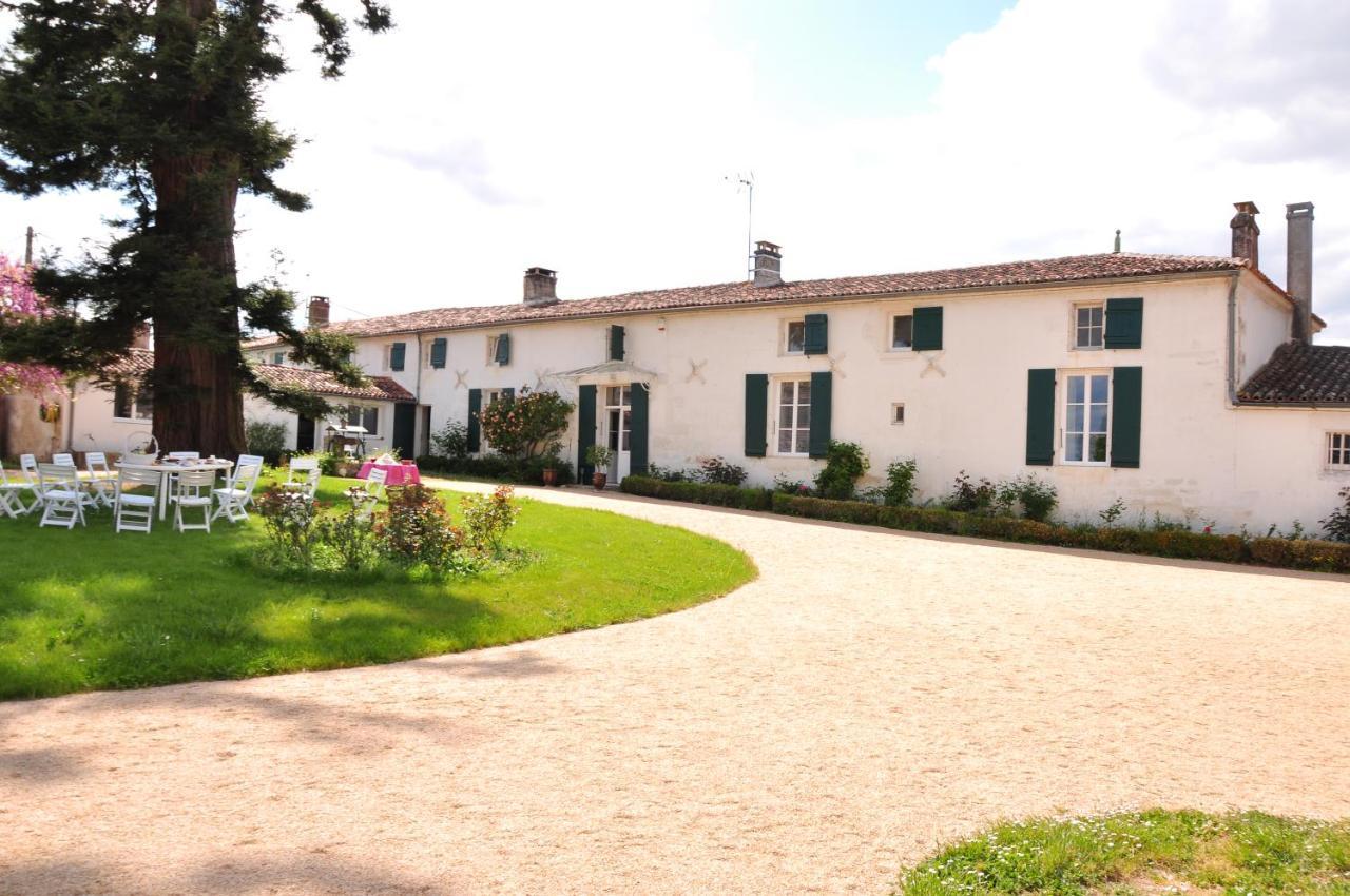Bed and Breakfast Le Logis Du Plessis Chaniers Zewnętrze zdjęcie
