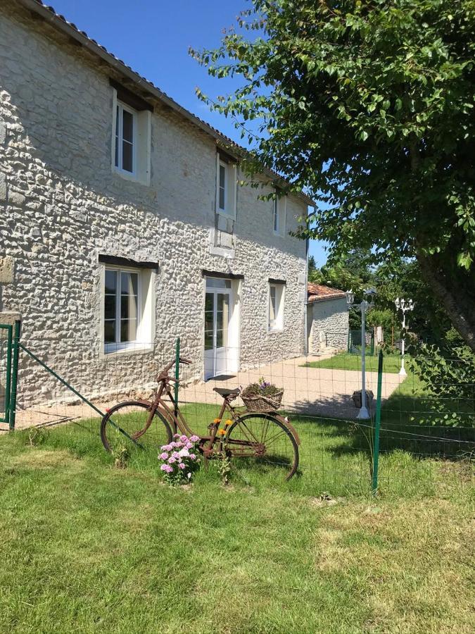 Bed and Breakfast Le Logis Du Plessis Chaniers Zewnętrze zdjęcie